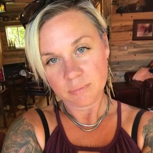 Meet your Posher, Dayna